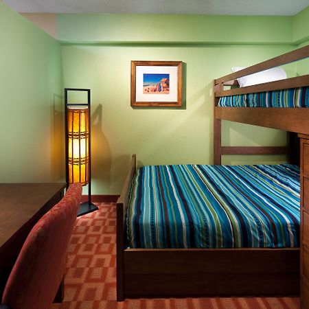 Fairfield Inn & Suites By Marriott Orlando Lake Buena Vista In The Marriott Village Номер фото